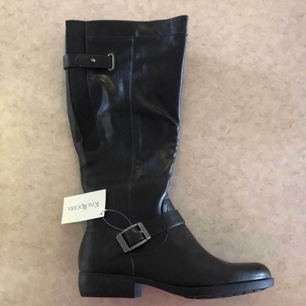 New in box Kim Rogers size 8.5m black jax boots